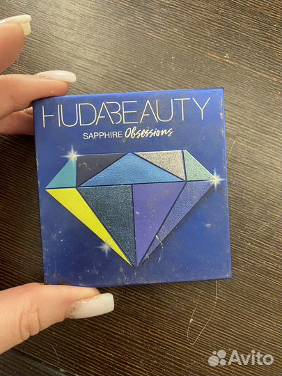 Huda beauty тени оригинал