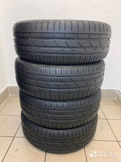 Nokian Tyres Hakka Black SUV 235/65 R17