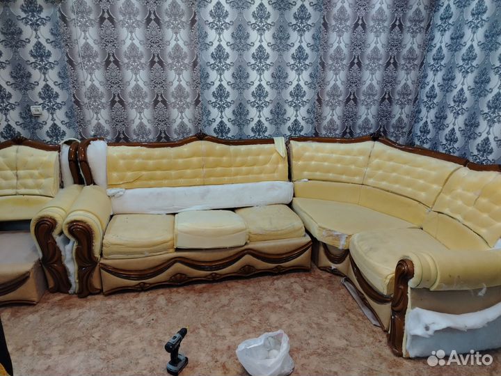 Перетяжка, ремонт мягкой мебели