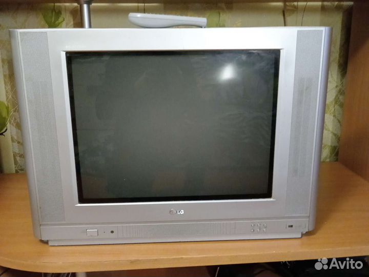 Телевизор бу LG (flatpon)