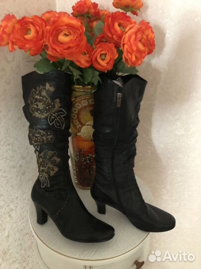 Сапоги женские изнатуральной кожи размер 40