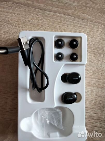 Беспроводные наушники philips