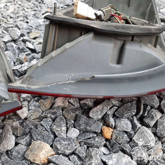 Задние фары на тойота премио