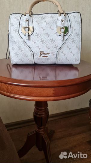 Сумка женская Guess оригинал бу