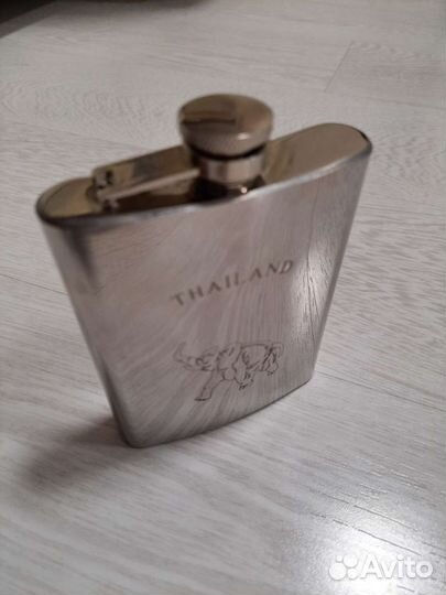 Фляжка из нержавейки Тайланд