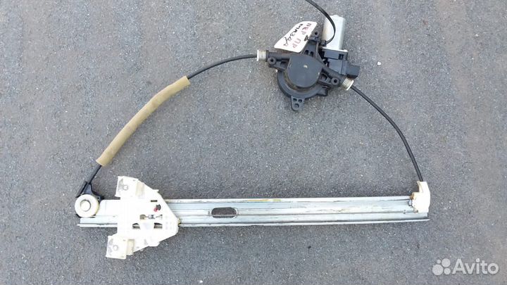 Стеклоподъемник передний правый Mazda 3 BL