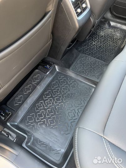 Автомобильные коврики резиновые