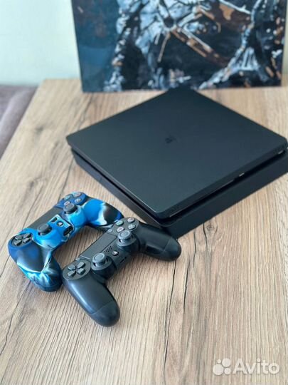 Sony PS4 slim