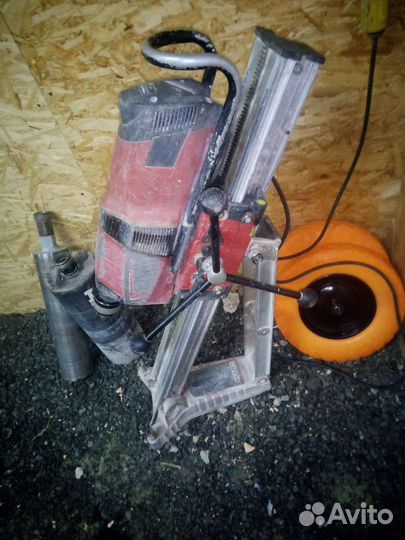 Оператор алмазного бурения