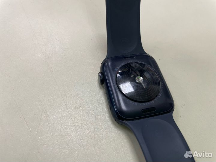 Apple Watch SE 2022 44mm (нюр)