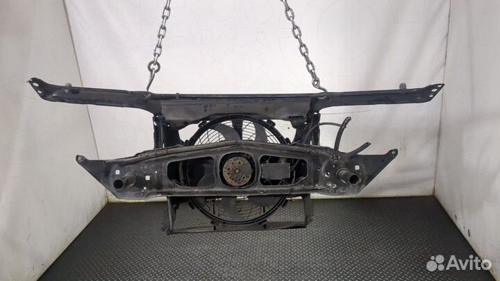 Рамка передняя BMW 3 E46, 2002