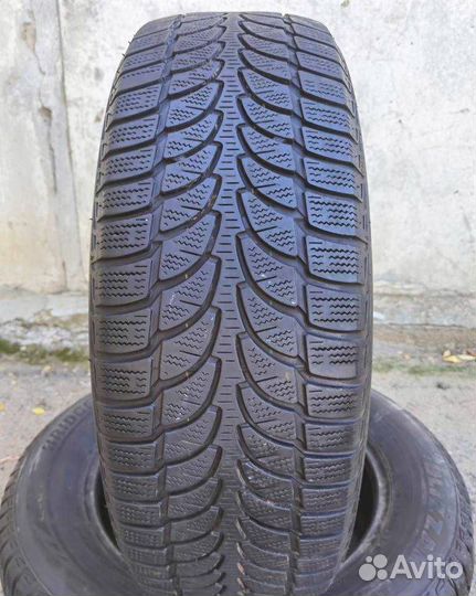 Bridgestone Blizzak LM-80 Evo 225/65 R17 102H