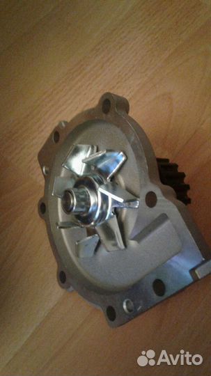 Грм ролики и помпа на вольво V40 И S40