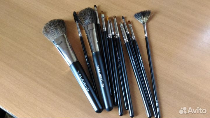 Набор профессиональных кистей для макияжа