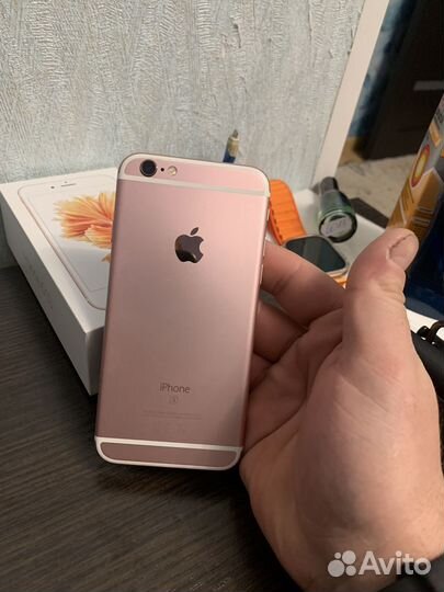 iPhone 6S, 32 ГБ