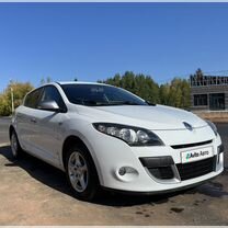 Renault Megane 1.6 MT, 2012, 75 222 км, с пробегом, цена 870 000 руб.