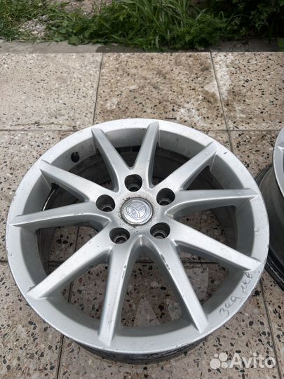 Диски на carolla r16