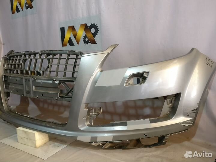 Audi Q7 10- Бампер передний Бу оригинал