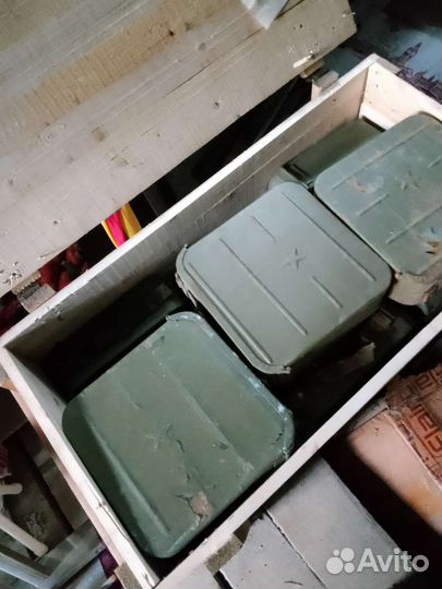 Ящик металлический