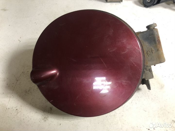 Лючок топливного бака Ford Focus 2