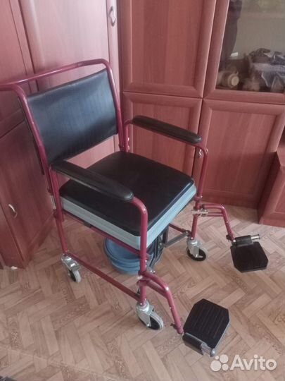 Кресло-каталка инвалидная с туалетным устройством