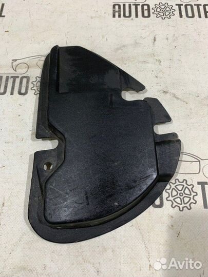 Крышка фонаря задняя левая Renault Symbol K7JA700