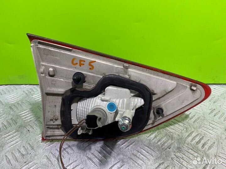 Задний правый фонарь Ford Kuga 2 1906928
