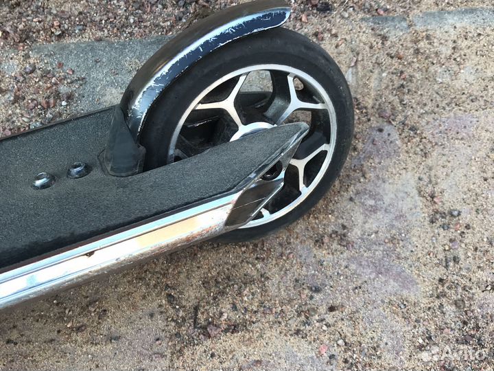 Трюковой самокат