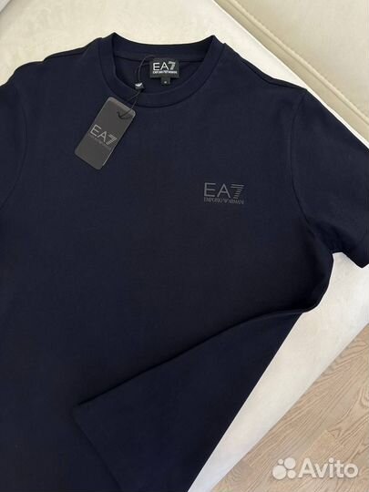 Футболка мужская новая EA7 M,L,XL