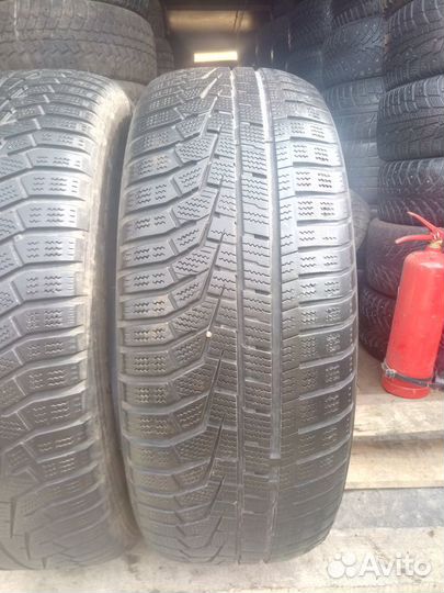 Hankook Winter I'Cept Evo2 W320A SUV 235/60 R17