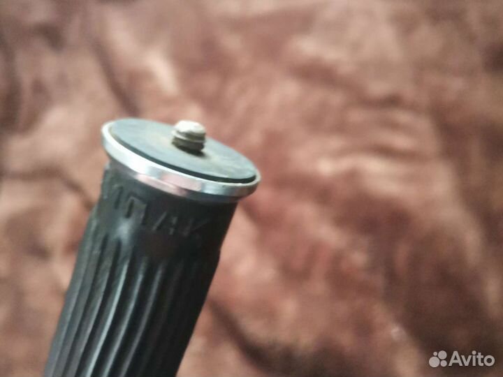 Штатив для фотоаппарата с резьбой ручной