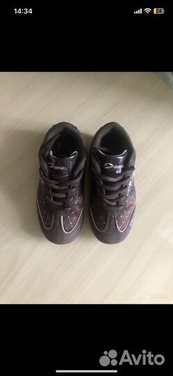 Кроссовки 27