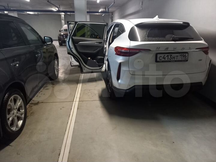 Машиноместо, 16 м²