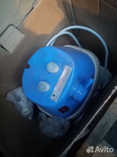 Водонагреватель новый