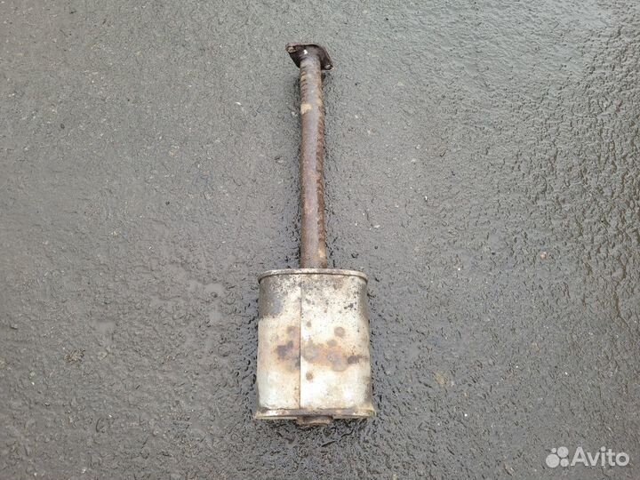 Резонатор глушителя на Lancer 9