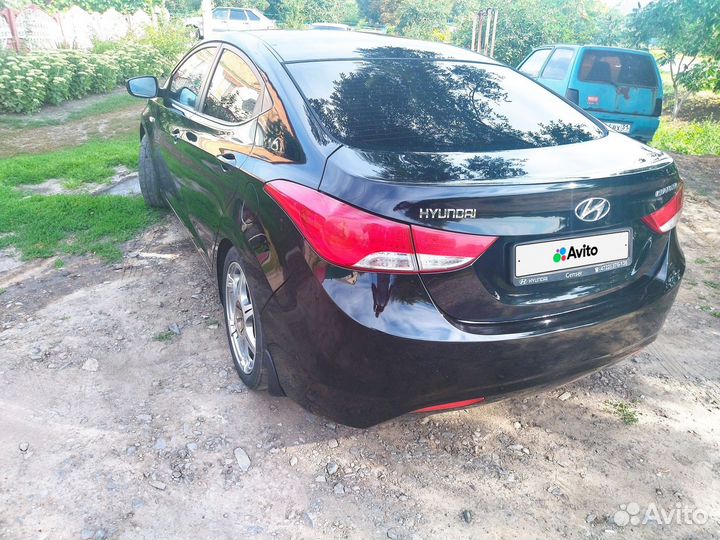 Hyundai Elantra 1.6 МТ, 2012, 210 000 км