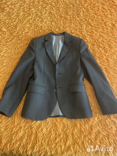Пиджак,брюки,рубашки для мальчика 128