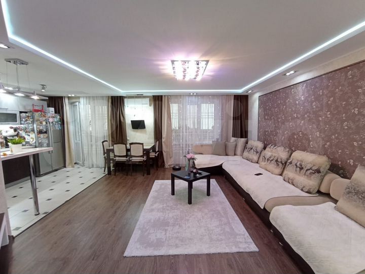 3-к. квартира, 80,3 м², 3/9 эт.