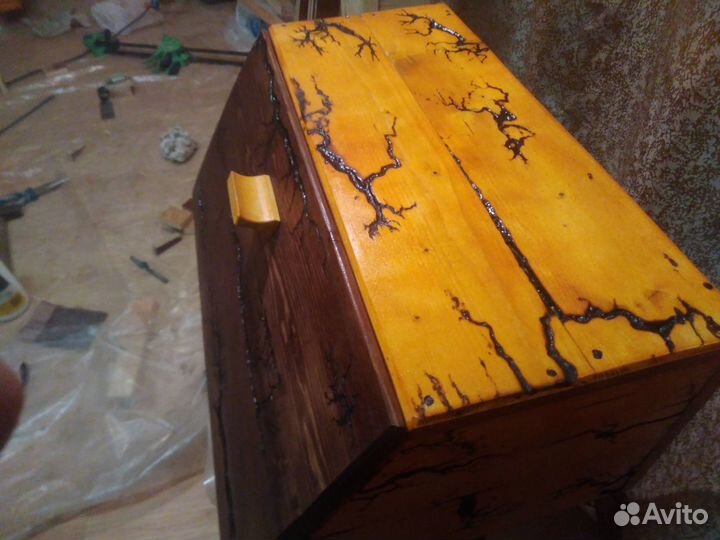 Хлебница из дерева (ручная работа)