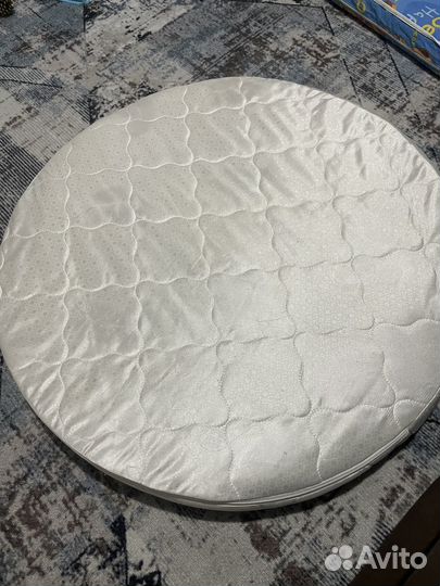 Матрас на круглую кроватку