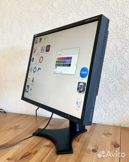 Монитор NEC Multisync LCD 2190UXi