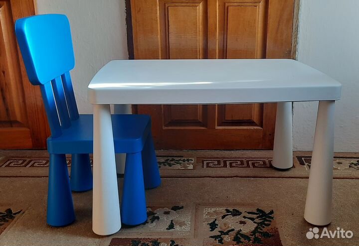 Детский стол и стул IKEA