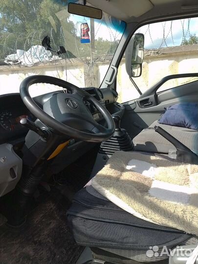 Hino 300 (Dutro), 2012