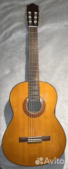 Классическая гитара Yamaha C70