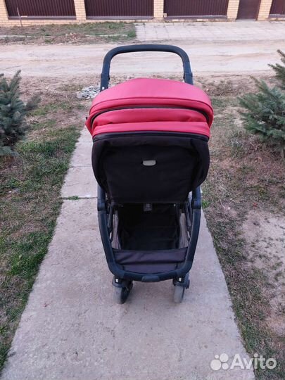 Прогулочная коляска babyton