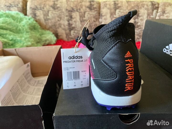 Сороконожки adidas predator freak.3