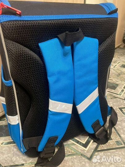 Школьный портфель для мальчика