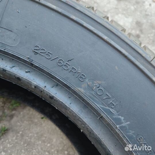 Michelin Latitude Cross 225/65 R18 и 225/70 R17 107H