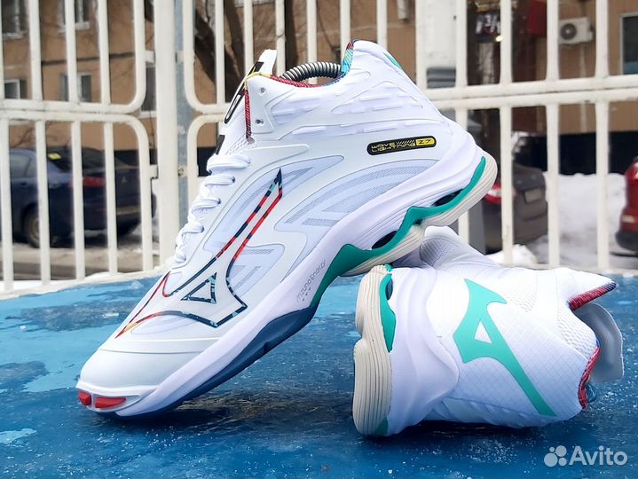 Кроссовки Mizuno волейбольные