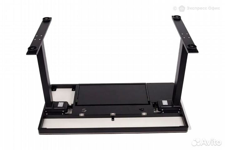 Стол компьютерный с электроприводом LA-T33-E4A